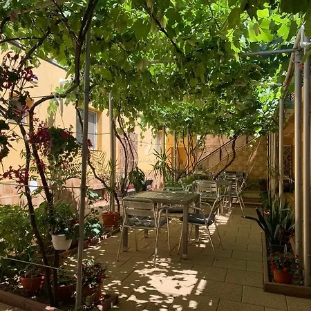 Pensiune Casa Lavinia Si Andrei