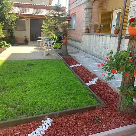 Casa Lavinia Si Andrei Pensiune *